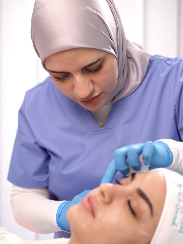 Face-filler-specialist-dr-sarah-magdy-mirdif-dubai